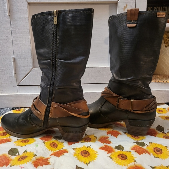 Pikolinos Black/Brown Leather Side Zip Calf Boot sz 41~Made in Spain & Like New! - Picture 2 of 11